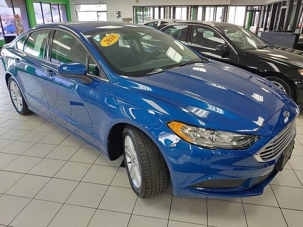 2018 Ford Fusion 4d Sedan SE 1 5L EcoBoost - - by for sale in Louisville, KY – photo 2