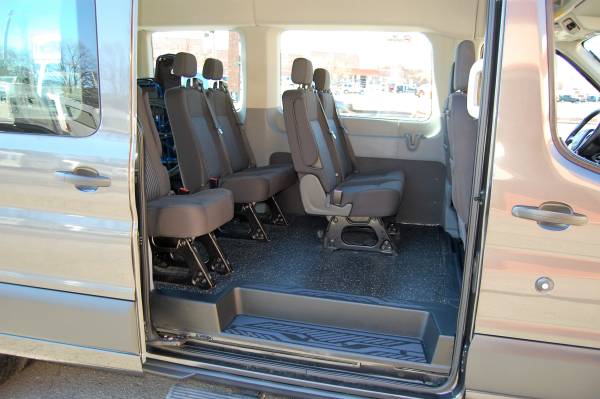 HANDICAP ACCESSIBLE WHEELCHAIR LIFT EQUIPPED VAN.....UNIT# 2289FHT -... for sale in Charlotte, NC – photo 13
