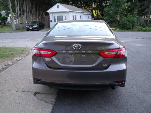 2018 Toyota Camry LE for sale in Clinton, MA – photo 4