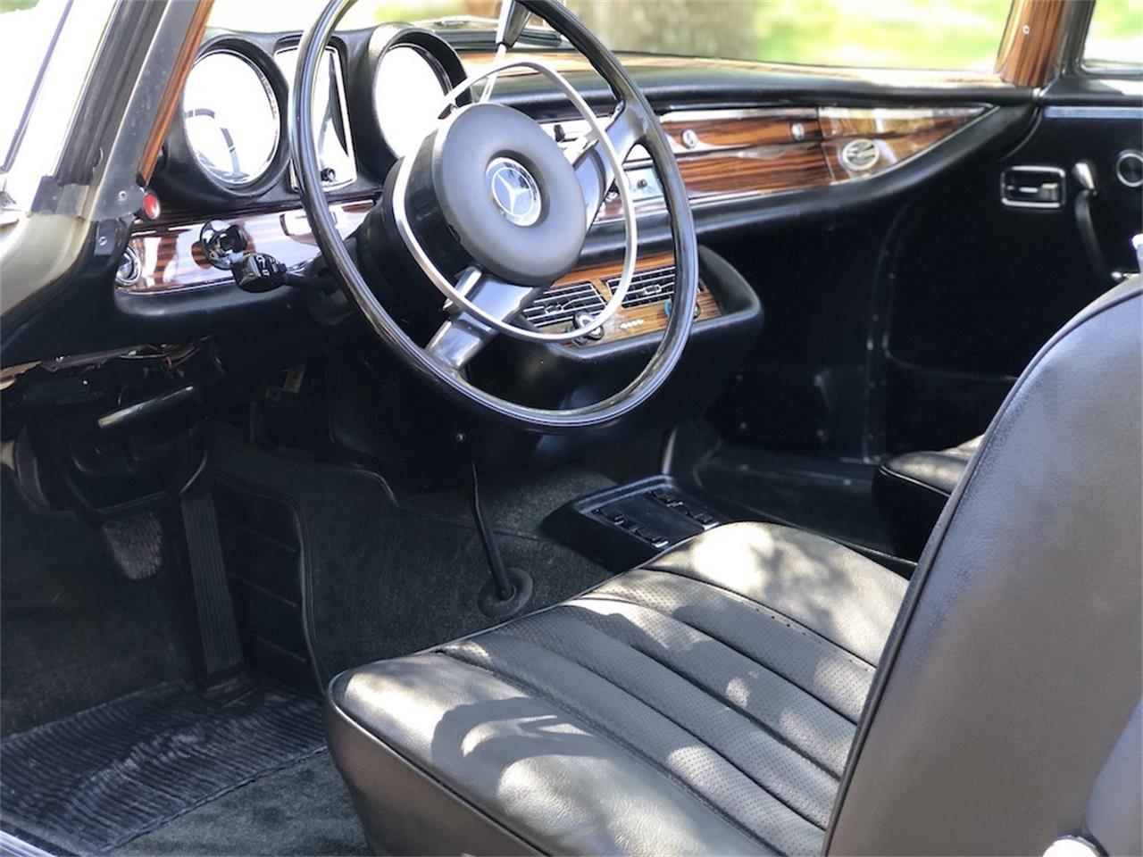 1970 Mercedes-Benz 280SE for sale in Southampton, NY – photo 42