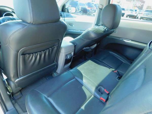 2006 SUBARU TRIBECA 7-PASS GRAY INT - cars & trucks - by dealer -... for sale in South Bend, IN – photo 21