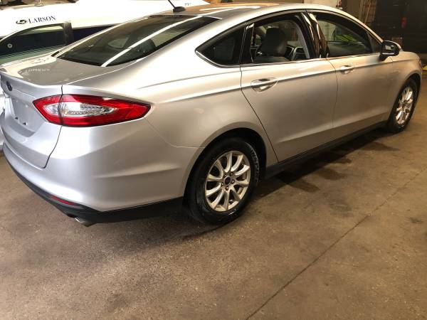 2015 Ford Fusion SE - cars & trucks - by owner - vehicle automotive... for sale in Rochester , NY – photo 6