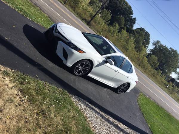Hardly driven 2019 Toyota Camry,FULL warranty for sale in Stark, OH – photo 3