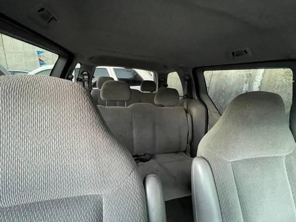 2003 Ford Windstar - cars & trucks - by dealer - vehicle automotive... for sale in Yonkers, NY – photo 4