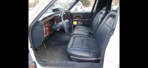1-owner Like New Cadillac Fleetwood Brougham Limousine Only 19k for sale in Cabot, AR – photo 15