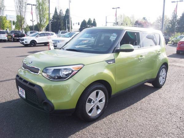 2014 Kia Soul Crossover 6A - - by dealer - vehicle for sale in Vancouver, OR – photo 2