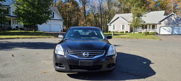 ///2012 Nissan Altima 2.5 "S" 174k// - cars & trucks - by dealer -... for sale in East Hartford, CT – photo 2