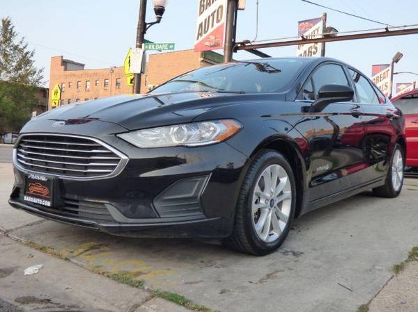 2019 Ford Fusion Hybrid SE - Call or TEXT! Financing Available! -... for sale in Chicago, IL – photo 2