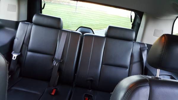 2010 Cadillac Escalade *low miles* for sale in Amery, MN – photo 12