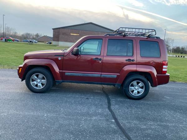 2008 Jeep Liberty 4X4 Sport Utility - cars & trucks - by owner -... for sale in Indianapolis, IN – photo 11
