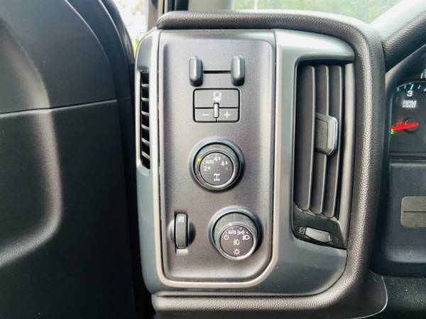 2014 Chevrolet Silverado 1500 - cars & trucks - by dealer - vehicle... for sale in Jacksonville, NC – photo 11