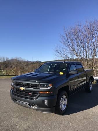 2018 Chevy Chevrolet Silverado 1500 LT pickup Gray - cars & trucks -... for sale in Boone, NC – photo 3