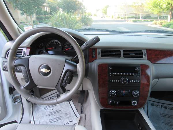 2009 CHEVROLET SUBURBAN 2500 LT 4WD**58k Miles** for sale in Oakdale, CA – photo 16