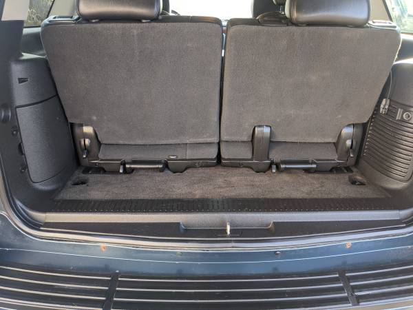 2009 GMC Yukon third row seating - cars & trucks - by owner -... for sale in Brewerton, NY – photo 5