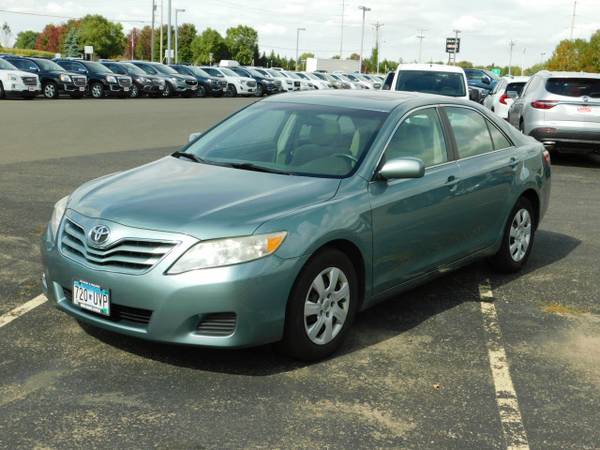 2010 Toyota Camry LE for sale in Hastings, MN – photo 5