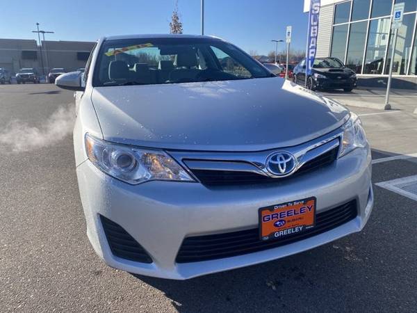 2014 Toyota Camry Hybrid Le - cars & trucks - by dealer - vehicle... for sale in Greeley, CO – photo 2