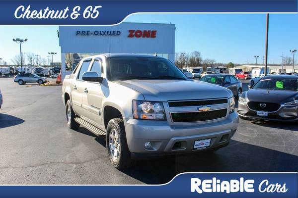 2008 Chevy Chevrolet Avalanche 1500 LT pickup Gold Mist Metallic -... for sale in Springfield, MO – photo 2