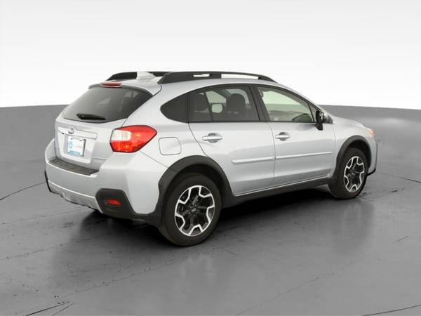 2016 Subaru Crosstrek 2.0i Limited Sport Utility 4D hatchback Gray -... for sale in Phoenix, AZ – photo 11