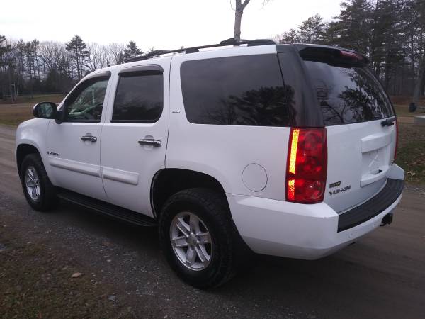 2007 GMC Yukon SLT 4X4 "Loaded, New Sticker, Must See" - cars &... for sale in Windsor, ME – photo 8