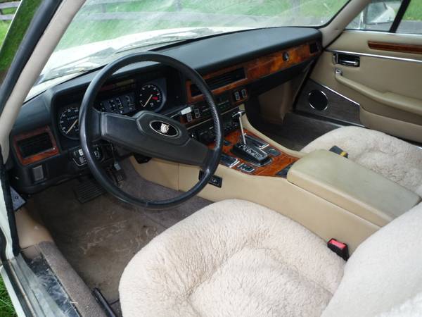 Vintage Jaguar XJS for sale in Yorkville, IL – photo 5