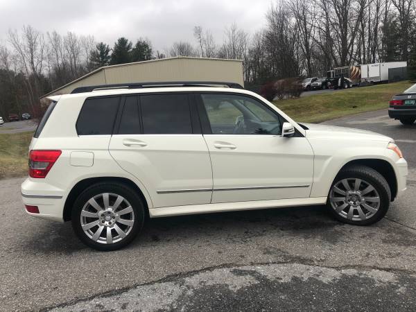 2011 MERCEDES-BENZ GLK 350 4MATIC - cars & trucks - by dealer -... for sale in Williston, VT – photo 5