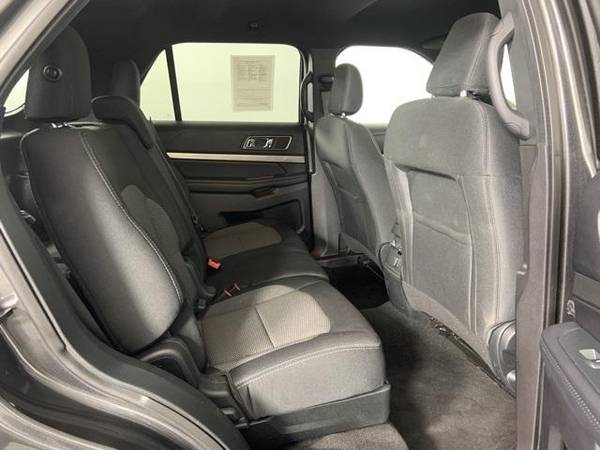 2019 Ford Explorer XLT - EASY FINANCING! - cars & trucks - by dealer... for sale in Portland, OR – photo 14