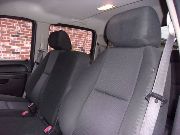 2011 Chevy Silverado Crew Cab LT Z71 4x4, 154k Miles, Blue/Black for sale in Franklin, MA – photo 9
