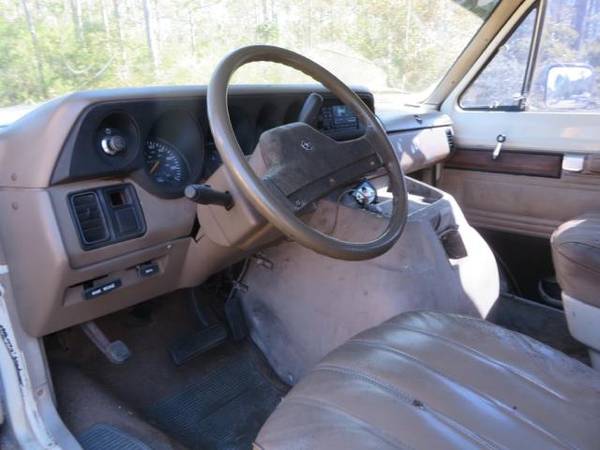 1991 Dodge Ram Van B250 - cars & trucks - by dealer - vehicle... for sale in Pensacola, FL – photo 12