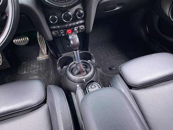 2015 MINI Hardtop 4 Door Cooper S Hatchback 4D hatchback Gray - -... for sale in Atlanta, NV – photo 22