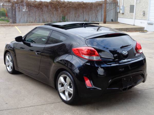 2014 Hyundai Veloster Mint Condition Panorama Roof Nice Coupe for sale in Dallas, TX – photo 4