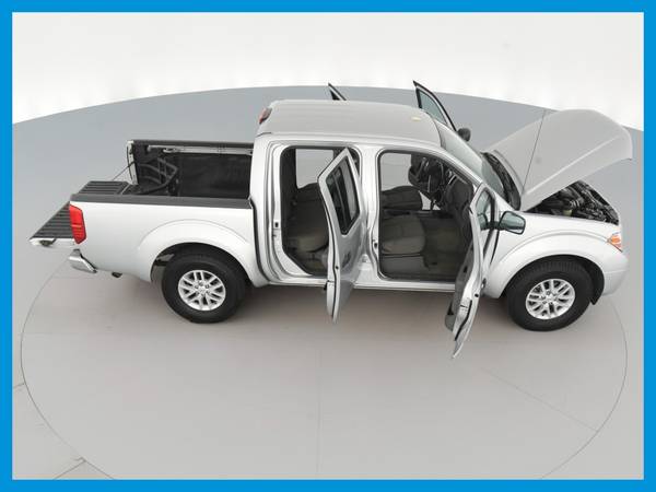 2016 Nissan Frontier Crew Cab SV Pickup 4D 5 ft pickup Silver for sale in Fort Collins, CO – photo 20