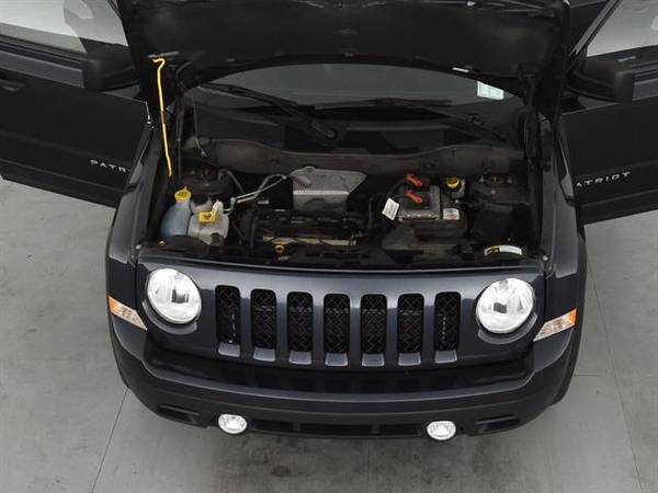2015 Jeep Patriot Sport SUV 4D suv Gray - FINANCE ONLINE for sale in East Berlin, CT – photo 4