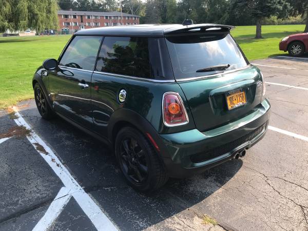 2009 Mini Cooper S - cars & trucks - by owner - vehicle automotive... for sale in Rochester , NY – photo 4