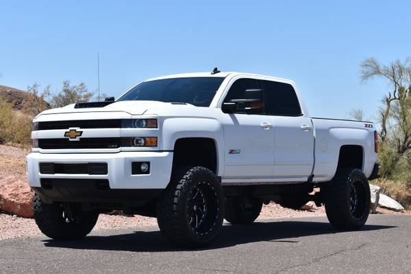 2019 Chevrolet Silverado 2500HD Z71 LIFTED 2019 C - cars & for sale in Scottsdale, TX – photo 2