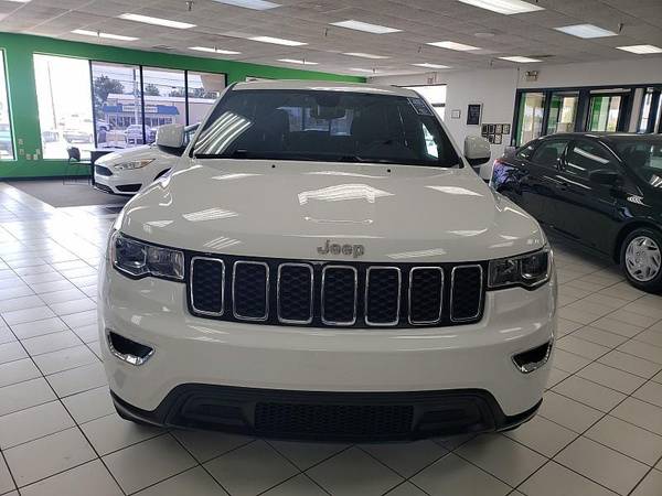 2017 Jeep Grand Cherokee 4d SUV 2WD Laredo - - by for sale in Louisville, KY – photo 2