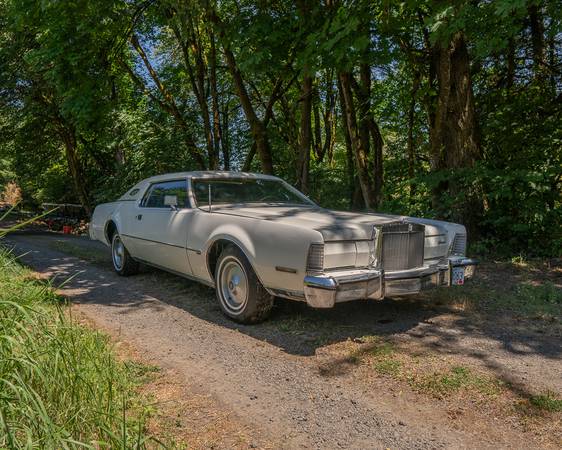 1974 Lincoln continental - cars & trucks - by owner - vehicle... for sale in Dundee, OR – photo 2