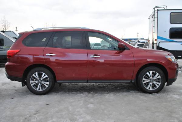 2017 Nissan Pathfinder SL, 3 5L, V6, 4x4, Loaded! for sale in Anchorage, AK – photo 8
