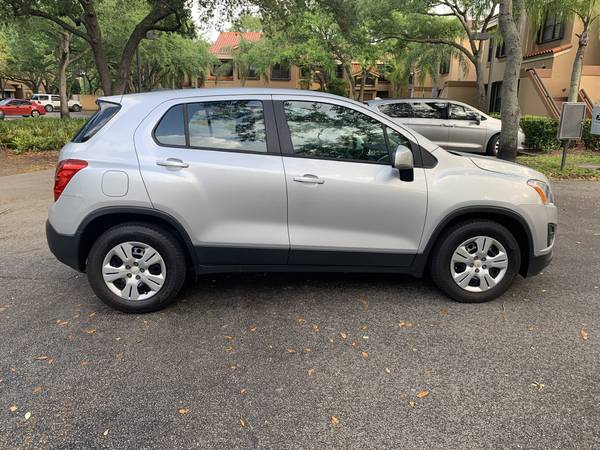 2015 Chevrolet Trax LS - cars & trucks - by owner - vehicle... for sale in Hialeah, FL – photo 3