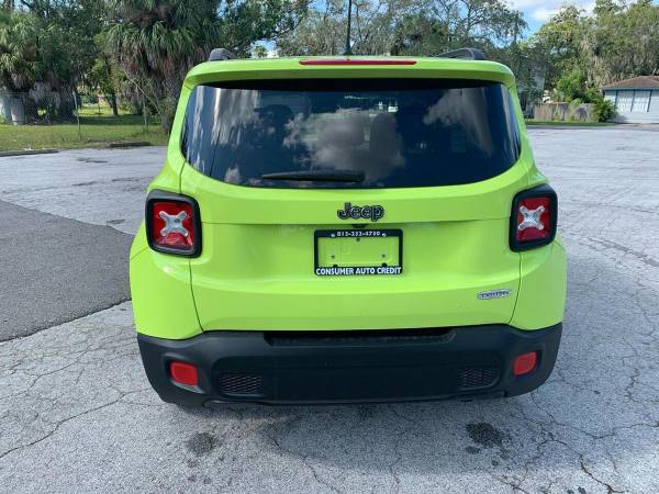 2017 Jeep Renegade Latitude 4dr SUV - cars & trucks - by dealer -... for sale in TAMPA, FL – photo 5