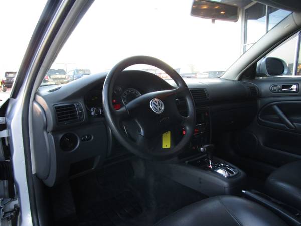 2005 *Volkswagen* *Passat Sedan* *4dr GLS TDI Automatic - cars &... for sale in Omaha, NE – photo 12