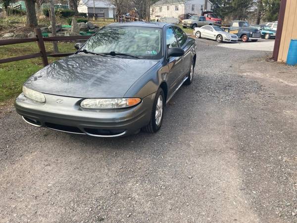 2004 Olsmobile Alero- LOW LOW MILEAGE!! Ex. Cond. - cars & trucks -... for sale in McAdoo, PA – photo 4