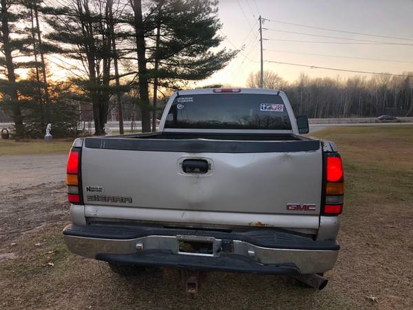 2005 GMC Chevrolet SLT 4X4 2500 - cars & trucks - by owner - vehicle... for sale in Suamico, WI – photo 5