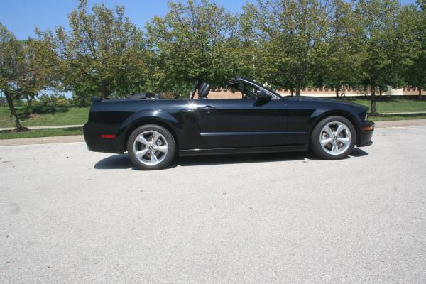 2007 Ford Mustang GT/CS Convertible for sale in Lawrence, KS – photo 15