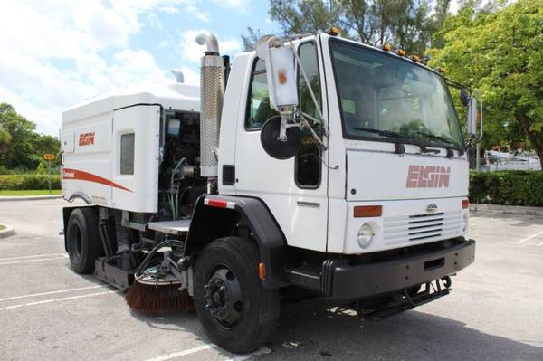 LOOKING FOR A BOX TRUCKOR EQUIPMENTS LOANS AVAILABLE FOR ALL!! -... for sale in Miami, FL – photo 11