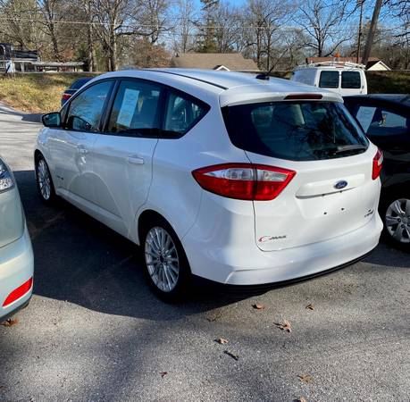 2014 Ford C-Max SE Hybrid - - by dealer - vehicle for sale in Chattanooga, TN – photo 2