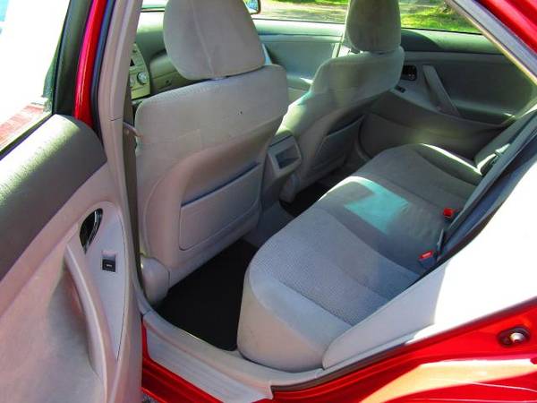 2011 Toyota Camry LE - cars & trucks - by dealer - vehicle... for sale in Lino Lakes, MN – photo 8