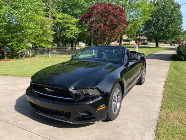 2014 Mustang Premium convertible for sale in Greenville, SC – photo 4