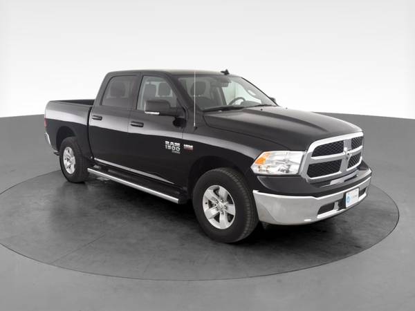 2020 Ram 1500 Classic Crew Cab SLT Pickup 4D 5 1/2 ft pickup Black -... for sale in Fort Wayne, IN – photo 15