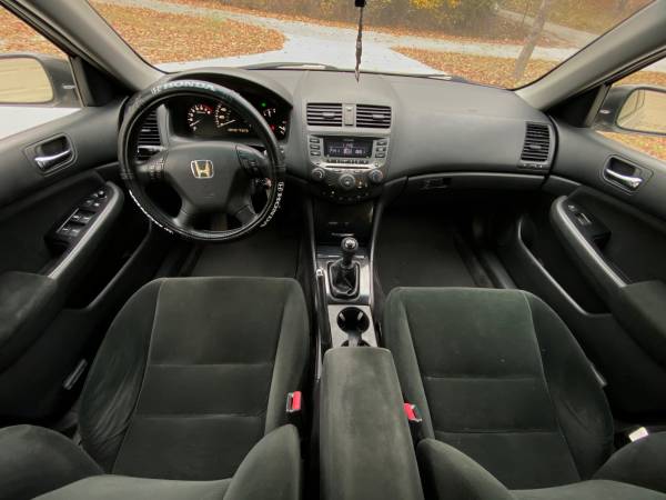 2007 Honda Accord 5speed - cars & trucks - by owner - vehicle... for sale in Lowell, AR – photo 7