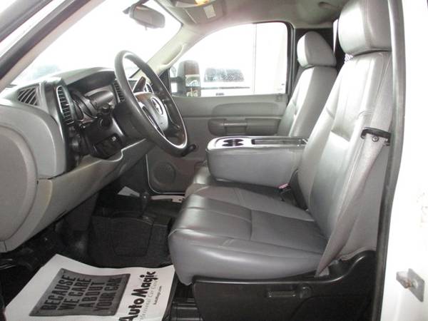 2008 Chevrolet Silverado 3500 4x4 Regular Cab Flatbed DRW - cars & for sale in Lawrenceburg, TN – photo 11